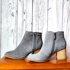 Blondo ankle booties in gray suede